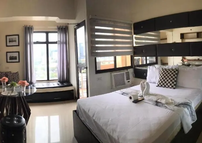 Aparthotel Mabolo Garden Flat A9 Rooftop Pool Shortwalk To Ayala Mall Cebu