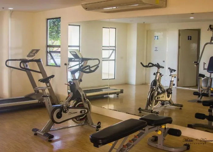 Mabolo Garden Flat A9 Rooftop Pool Shortwalk To Ayala Mall