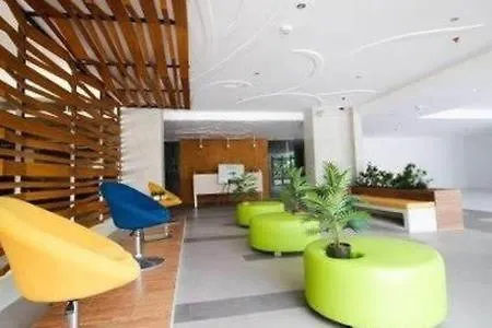 Mabolo Garden Flat A9 Rooftop Pool Shortwalk To Ayala Mall Aparthotel *